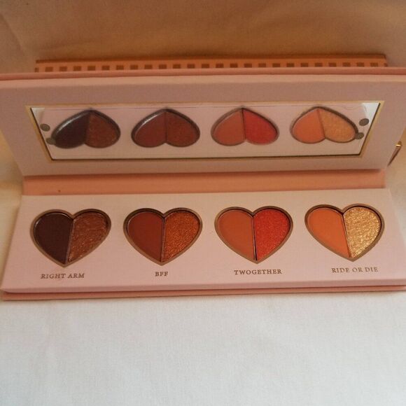 P.Louise It Takes Two Palette - BFF - Picture 10 of 10